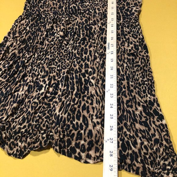 Rue21 Womens XL Leopard Sleeveless Button Down Top Studded Cut Out Loose Blouse - Picture 3 of 6